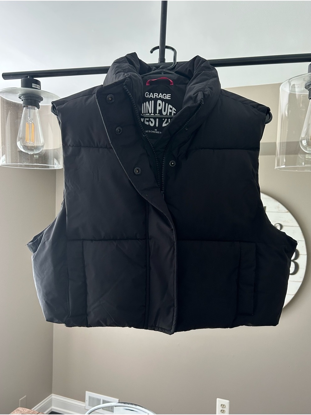 Garage cropped puffer vest